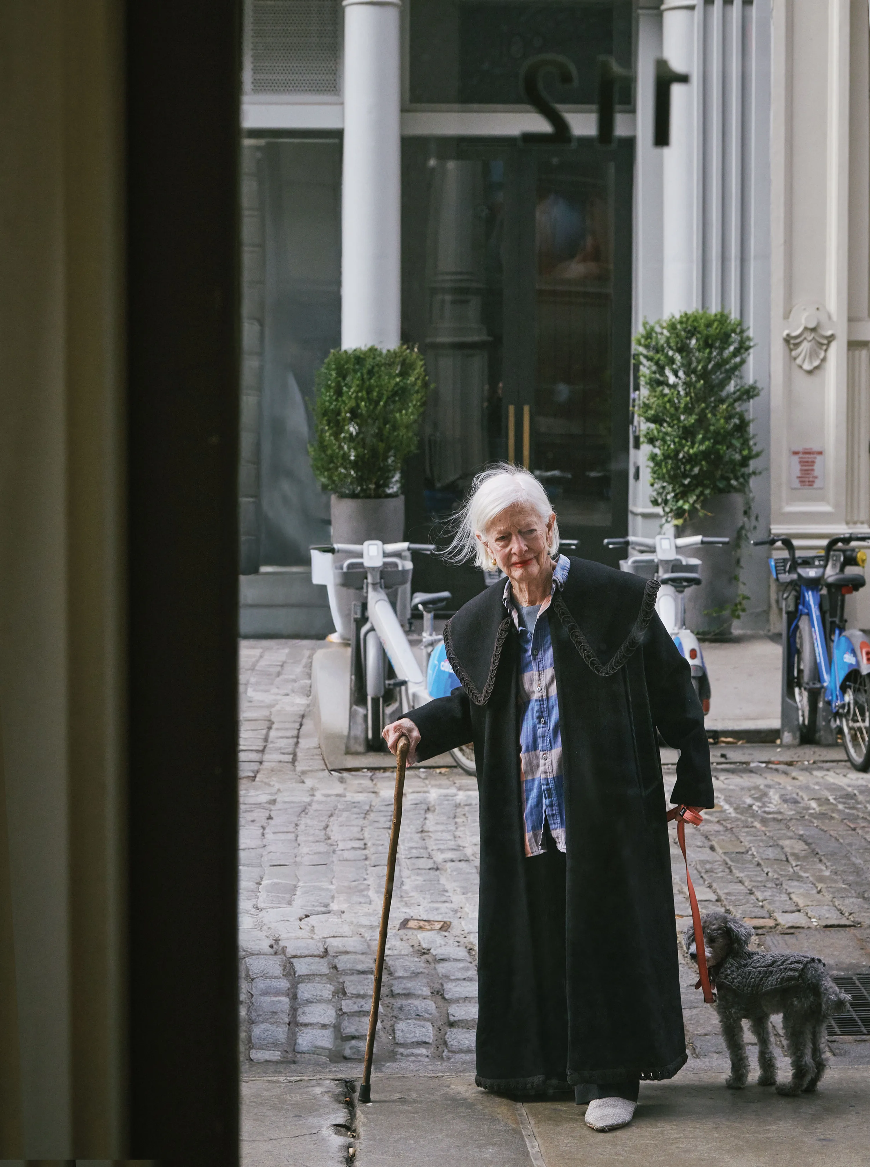 <p style="text-align:right;"><span style="color:hsl(0,0%,100%);">RACHEL COMEY shirt, MOTHFOOD VINTAGE shirt and trousers, BODE coat, Joan's ring, earrings and slippers.</span></p>