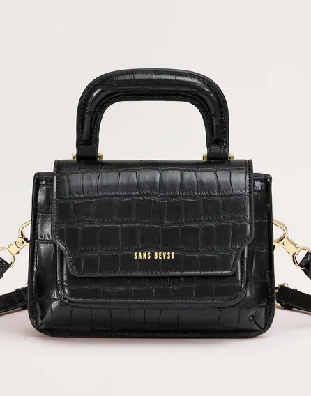 Reader Satchel Noir Gold Front View Sans Beast SQUARE